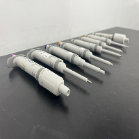 Eppendorf Research Plus Single Channel Pipettes image 0